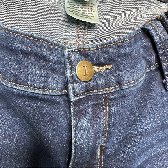 Isabel Maternity by Ingrid & Isabel Skinny Jeans Size 8 / 29 - Picture 3 of 16